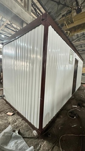 Блок-контейнер «Сантехнический» 7х2.4х2.5 м