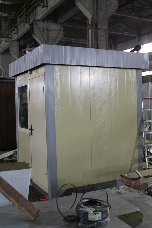 Блок-контейнер «Базовый+» 2х2.35х2.5 м