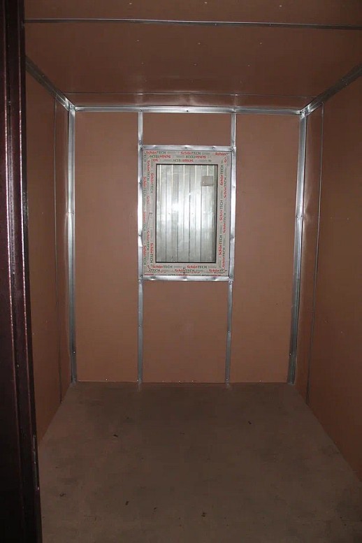 Блок-контейнер «Стандарт» на лыжах 3х2.4х2.5 м