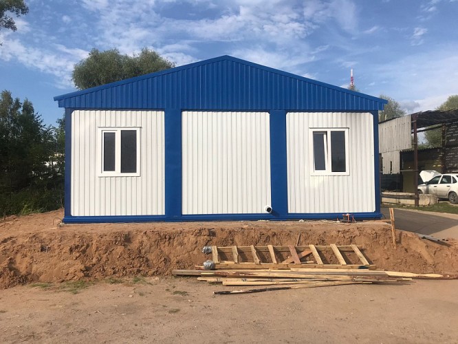 Блок-контейнер «Стандарт» на шасси 6х2.4х2.5 м